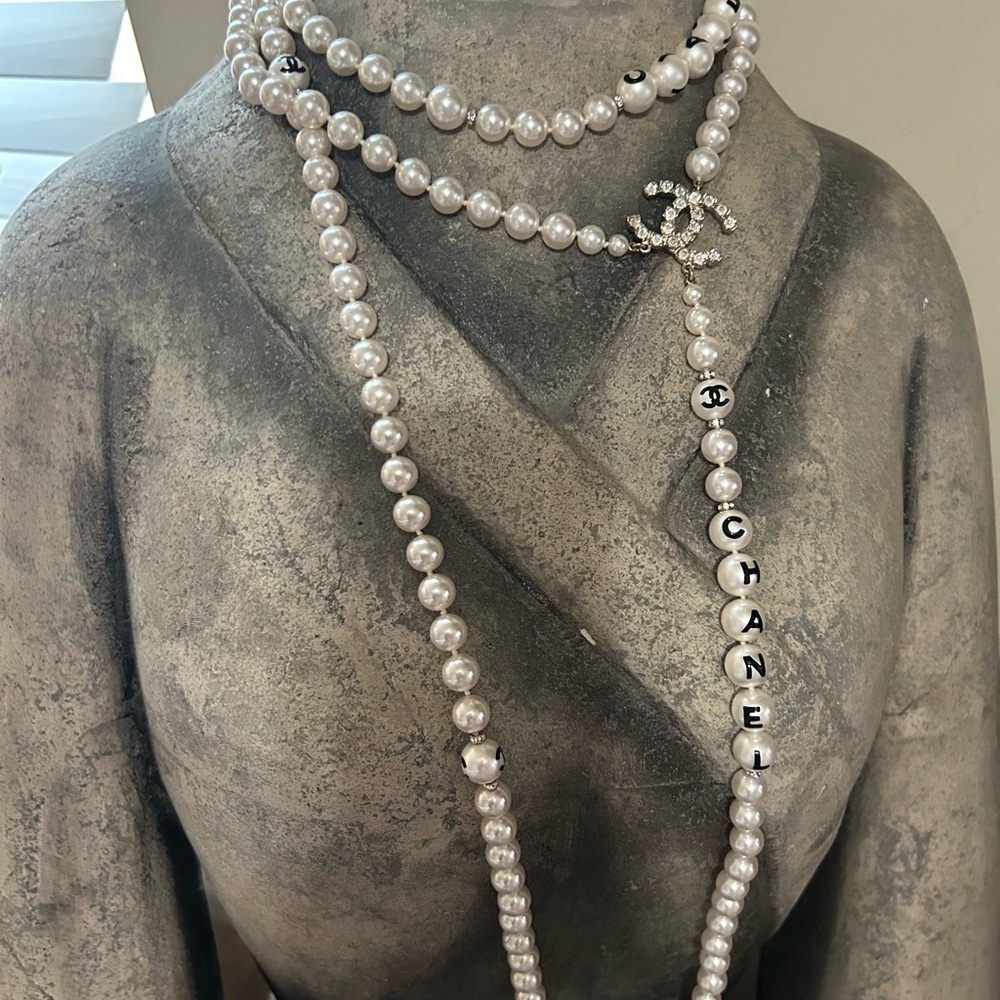 Chanel 42 Inch White Pearl Necklace - Picture 10 of 15
